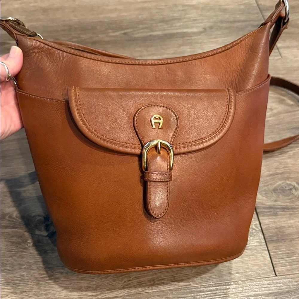 Vintage Etienne Aigner Brown Leather Crossbody Bag - Picture 2 of 15